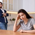 「夫の定年が怖い」頭痛・動悸に悩まされる58歳妻。その正体は「夫源病」だった!? 画像