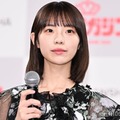 菊地姫奈、素肌際立つキャミ姿「透明感がすごい」「横顔も可愛い」と反響 画像