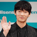 綾野剛、上京当時の食事情を明かす「エノキともやしだけで生活してた時もあって」 画像