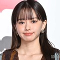 山本舞香、髪色大胆チェンジで雰囲気ガラリ「びっくり」「レベチの可愛さ」人気女優との2ショット公開 画像