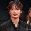 綾野剛、セリフ覚えは徹底的に「どんだけ覚えてても過信しない」ストイックな役者マインド告白 画像
