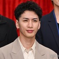 WEST.藤井流星、憧れの人気女優明かす「すごいじゃないですか」【スティンガース】 画像
