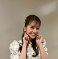 今井美桜、横空きワンピで肌見せ「セクシー」「思わず二度見」の声 画像