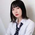 くれまぐ・浅見めい、ミニTシャツから美ウエスト披露「タトゥー？」「セクシー」と反響 画像