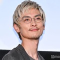 「海辺へ行く道」完成披露上映会舞台挨拶に出席した高良健吾（C）モデルプレス