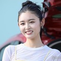古畑星夏、ハーフパンツで美脚見せ “大人カジュアル”コーデに「オシャレ」「参考になる」の声 画像