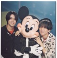 King ＆ Prince×ミッキーマウス、“ベストフレンドショット”解禁 東京ドーム公演ライブレポも公開 画像