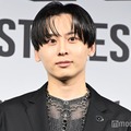 Da-iCE工藤大輝「男性アーティスト部門」受賞 スタイリストなし全身私服コーデで登場【スニーカーベストドレッサー賞】 画像
