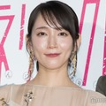 吉岡里帆、華やかシースルードレス姿披露 “恋をしているもの”も明かす「まぁー世話が焼ける」【九龍ジェネリックロマンス】 画像