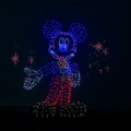 【ディズニー】夜空を彩るドローンショー“マジック・イン・ジ・エア”が帰って来る！初回は8月2日の足利花火大会 画像