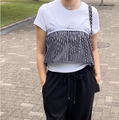 ラクときちんと見えを両立。「シャーリングジャージーパンツ」で叶える真夏の大人リラクシー【40代の毎日コーデ】 画像