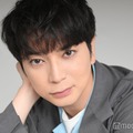 松本潤、初の医師役で見せた新境地 柔らかい表情＆話し方…事前準備で“1番役立った時間”とは「すごく印象的」【「19番目のカルテ」インタビュー】 画像