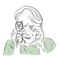 53歳、これって更年期？それとも「単なる老化？」ふと気が付いたらコンタクトが入らない？「アイフレイル」の話 画像