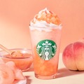 スタバ、桃感UPの新作「More ヘブンリー ピーチ フラペチーノ」至福のデザート類もラインナップ 画像