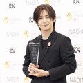 山田涼介が「10代の頃ロサンゼルスのティファニーで震えながら買った」思い出の初ジュエリーとは？各世代を代表する「いま最も輝いている人」が登場！ 画像