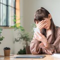 「入浴拒否の次は昼夜逆転か」認知症である義母の世話で増える支出、介護のシビアなお金問題。「その手があったか！」解決法とは 画像