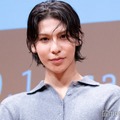 Snow Manラウール「人として見られていないような瞬間も」ミラノ・パリで1年半奮闘…1番辛かったこと告白【RAUL：ON THE RUNWAY】 画像