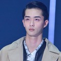 野村康太、オールバックで印象ガラリ 圧巻スタイル際立つロングコート姿【TGC2025A/W】 画像
