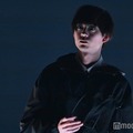 水沢林太郎、サングラス外しにドキッ 圧巻オーラ放つ【TGC2025A/W】 画像