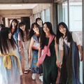 櫻坂46の4期生がカラフルな衣装でニッコリ！圧倒的な存在感＆多彩な個性が咲き乱れる 画像