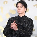 木戸大聖、ブラックセットアップでクールな雰囲気 高額ジュエリーアピール【「カルティエ銀座4丁目ブティック」オープニングイベント】 画像