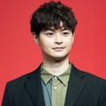 瀬戸康史、クールなサングラスSHOTに反響「かっこいい」「ありがとうございます」 画像