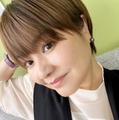 中澤裕子、中学生の娘との2ショット公開「横顔が似てる」「すっかり大きくなって」と反響 画像
