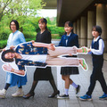 柴咲コウ＆満島ひかり＆“ダメ兄”オダギリジョーの場面写真解禁『兄を持ち運べるサイズに』 画像