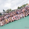 水着美女約100名が圧巻集結 プール撮影会が熱気と笑顔に包まれる【フレッシュフェス2025大団円 in しらこばと水上公園】 画像