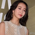 Cocomi、スラリ美脚際立つミニスカコーデ披露「圧巻の脚線美」「オシャレでかっこいい」と反響 画像