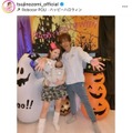 辻希美＆杉浦太陽、平成のギャルカップルに！仮装SHOTを公開「ちょっと早いハロウィン パーティ」 画像