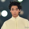 WATWING八村倫太郎「柄ではないのだけど」唇＆眉ピアス披露「ギャップ最高」「かっこいい」とファン悶絶 画像