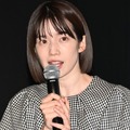 弘中綾香アナ、大物俳優を“呼び捨て” 予想外ハプニングに思わず本人立ち上がる「呼び捨てはないだろう」【ちょっとだけエスパー】 画像