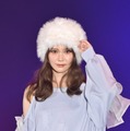 元日向坂46加藤史帆、オープンショルダーで色白美肩チラ見せ【ガルアワ2025AW】 画像