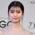 市川美織、ディズニーでのシンデレラコスプレ姿が話題「再現度高い」「お姫様そのもの」 画像