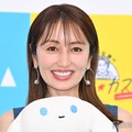 矢田亜希子、美肩ライン輝くオフショルコーデに熱視線「透明感すごい」「デコルテ綺麗すぎ」 画像