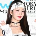 IVEウォニョン、肩出し白ドレス姿披露「透明感すごい」「輝いてる」の声 画像