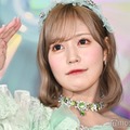 ＝LOVE諸橋沙夏、サンタコスプレ姿で美スタイル映える「可愛すぎて言葉失う」「脚綺麗」とファン絶賛 画像