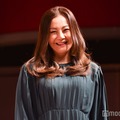 華原朋美「ベスト体重に戻しました」美肩輝くシースルーオフショル姿に反響「美しい」「ビジュ爆発」 画像
