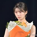 元日向坂46高本彩花、純白コーデで美脚スラリ 韓国満喫ショットに「スタイル抜群」「雪の妖精」と反響 画像