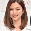真野恵里菜「すっかり恒例の」クリスマス家族写真公開「お子さん大きくなってる」「幸せ溢れてる」と反響 画像
