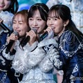 AKB48「レコ大」衣装に注目集まる 渡辺麻友さんゆかりの一着に「意図的に？」「号泣案件」の声 画像