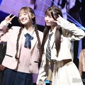 のんふぃく！海まりん＆こるね、美脚際立つミニスカ制服姿でペアランウェイ【学生ランウェイ】 画像