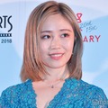 鷲尾伶菜、赤髪にイメチェン レディー・ガガライブコーデに「別人級でびっくりした」「おしゃれすぎる」の声 画像