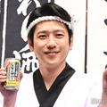 二宮和也、芸能生活30周年を回顧 嵐のコンサートへの意気込みも「いろんな人たちをごきげんに」 画像