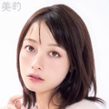 橋本環奈「美的」でピュアなツヤ肌＆美肩披露「ヤンドク！」主人公との共通点も明かす「私？と思う場面も多くて」 画像