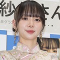 岡田紗佳、ベアトップドレスで美デコルテ披露「セクシー」「憧れの体型」の声 画像