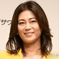 氷川きよし、温泉入浴ショットに反響「すっぴんが美しすぎる」「可愛らしい浸かり方」 画像
