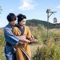 「風、薫る」虎太郎（小林虎之介）、りん（見上愛）と密着 放った胸キュンセリフに「破壊力すごい」「メロすぎる」と反響【ネタバレあり】 画像