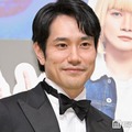 「リブート」松山ケンイチは「2度オールアップ」追加撮影したシーン明らかに「時すでにおスシ！？」にかけた公式の粋な投稿も話題に 画像